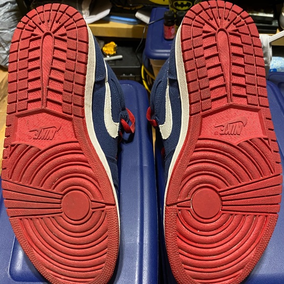 Nike Air Jordan Midnight Blue & Red Canvas - Picture 5 of 5